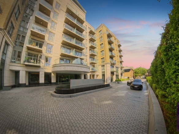 139 Parkside Apartments, , Cascade Way, London, W12 7RE