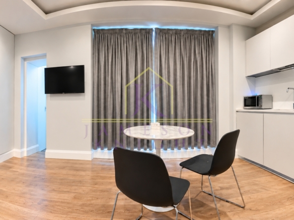 41, Clanricarde Gardens, London, W2 4JN